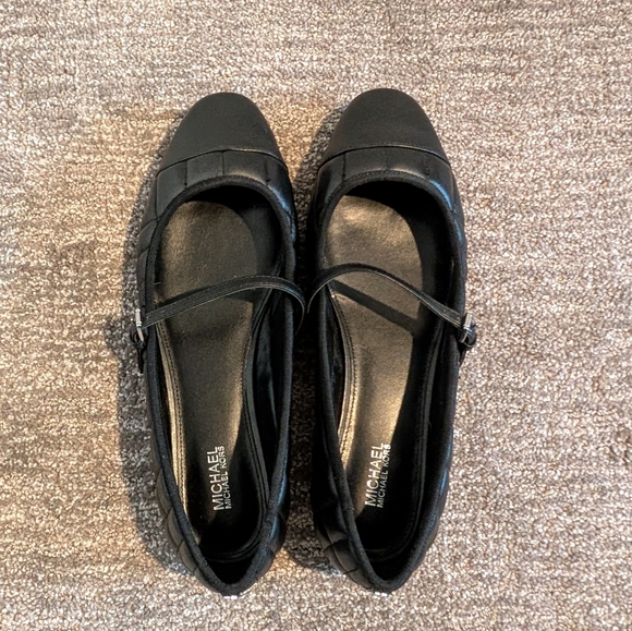 Michael Kors Mae Quilted Leather Ballet Flats - Picture 5 of 9